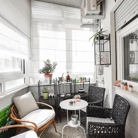 2 Bedroom Cozy Apartment In Gorizia Exterior foto