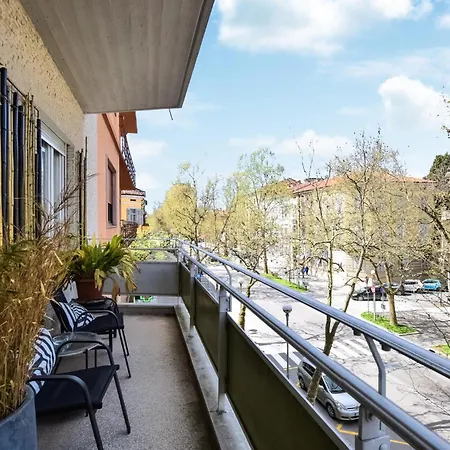 2 Bedroom Cozy Apartment In Gorizia Exterior foto