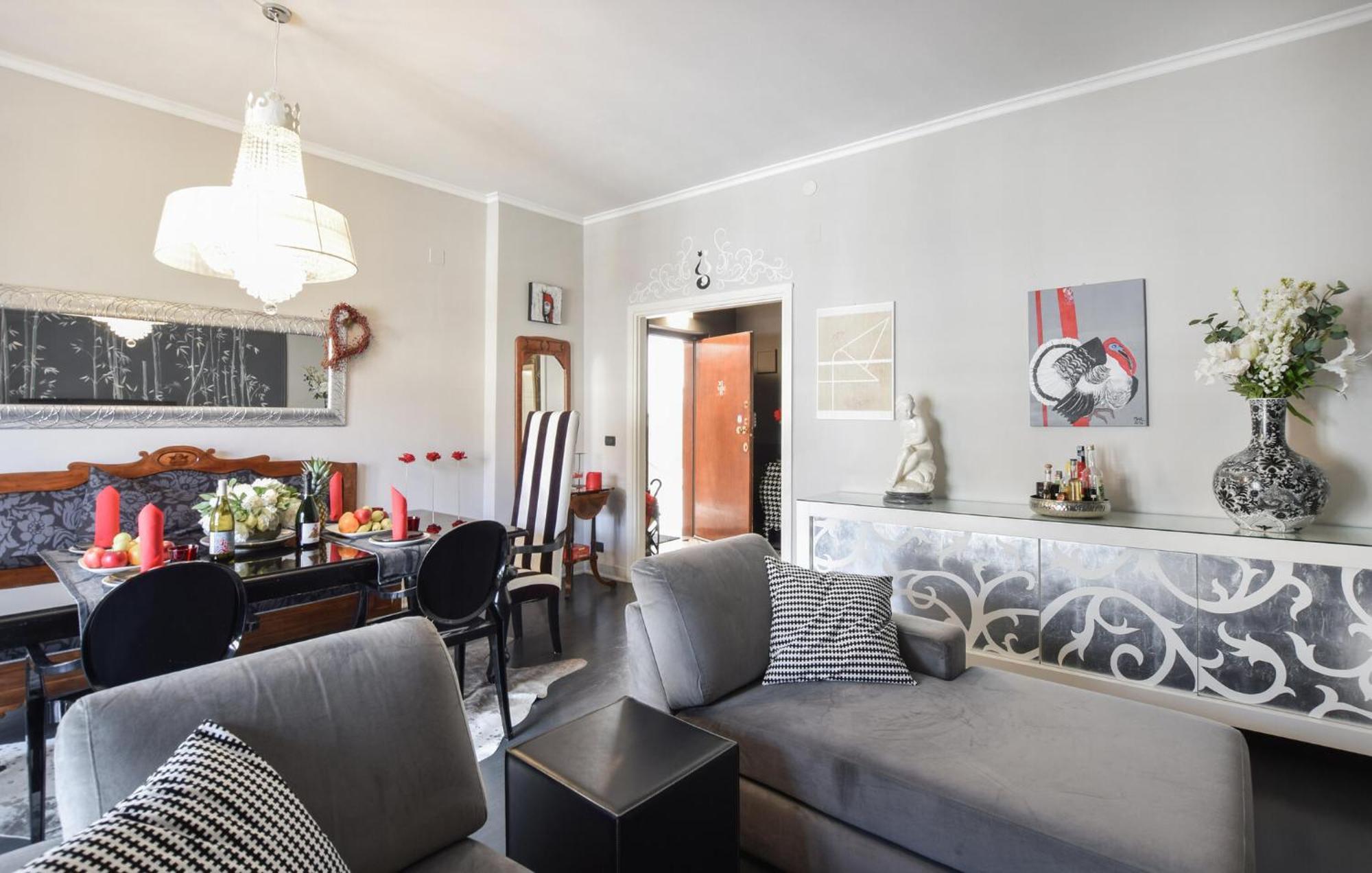 Apartment 2 Bedroom Cozy In