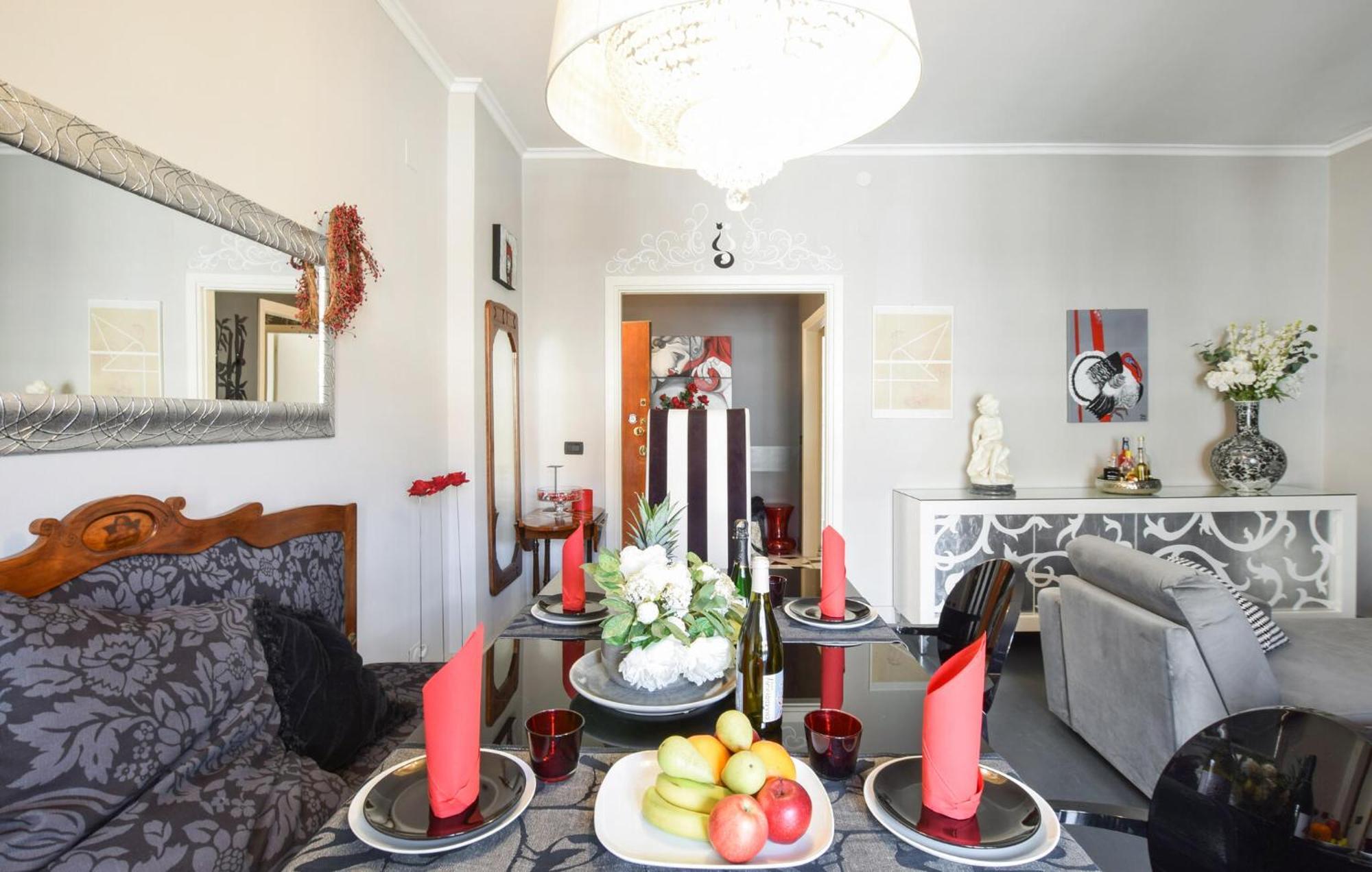 2 Bedroom Cozy In