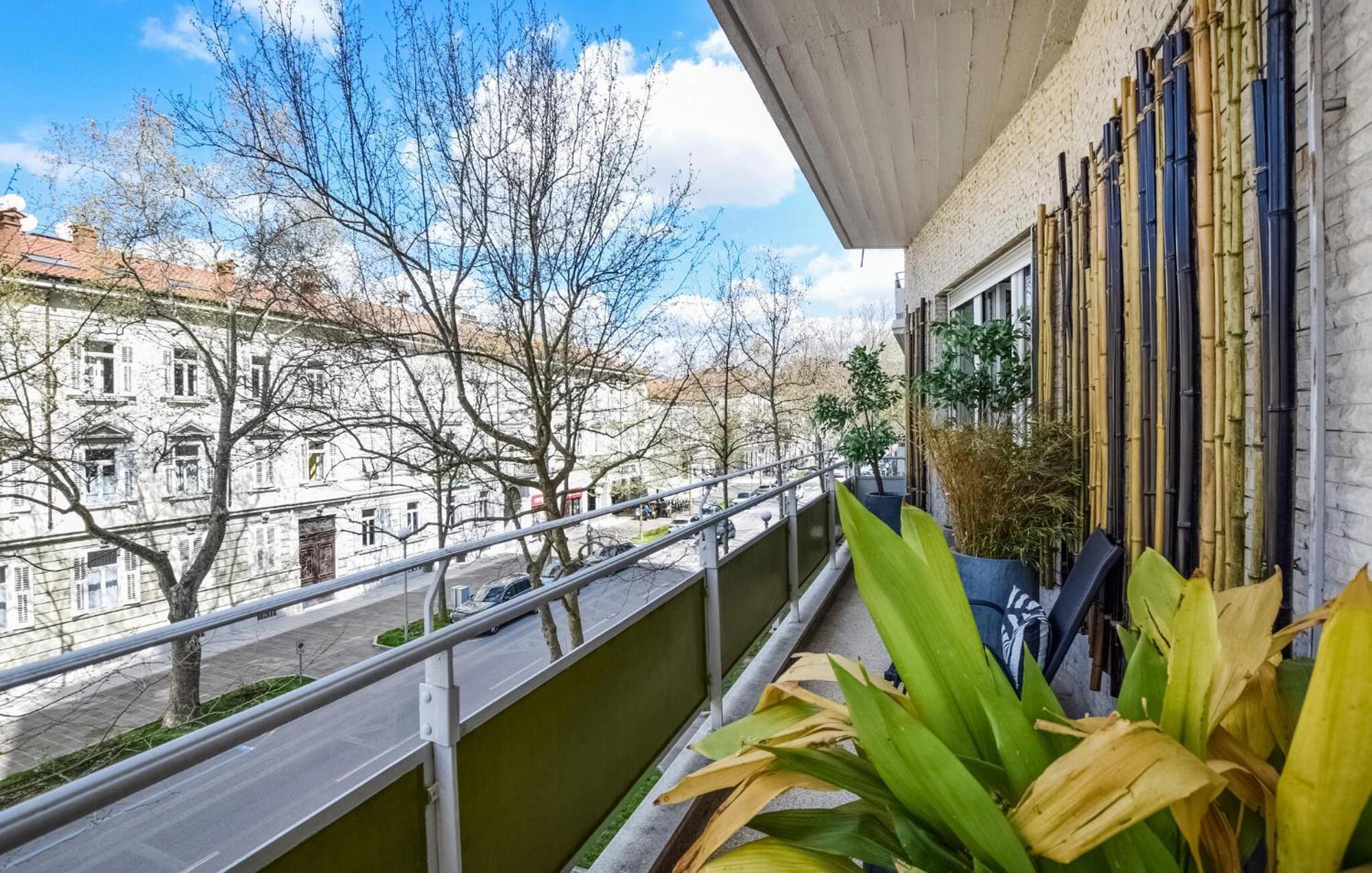 2 Bedroom Cozy In * Gorizia